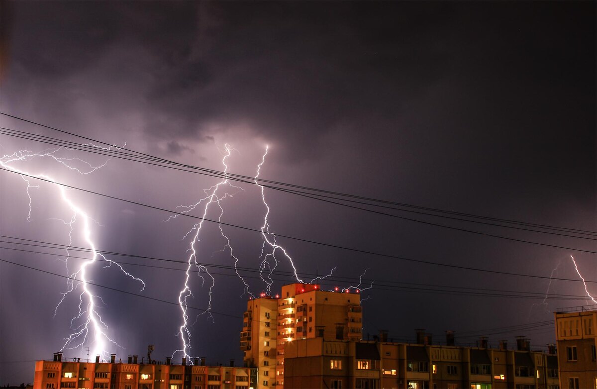 Гроза. Картинка взята в интернете в свободном доступе
