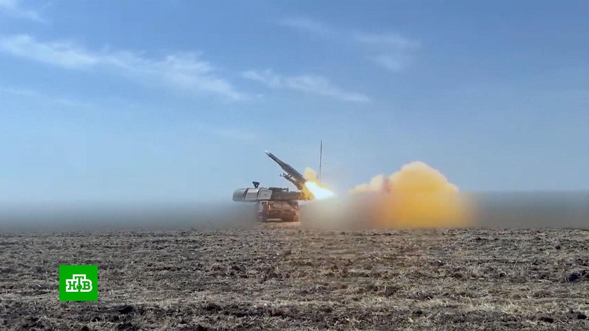    Силы ПВО уничтожили 158 беспилотников над 11 регионами России и двумя морями