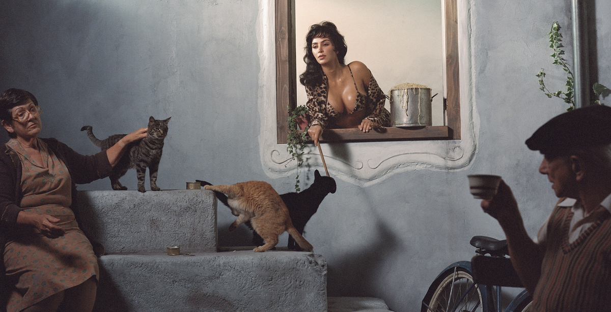     Skims x Dolce & Gabbana