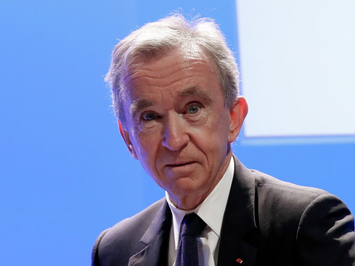    Французский бизнесмен, президент группы компаний Louis Vuitton Moët Hennessy Бернар Арно© AP Photo / Christophe Ena