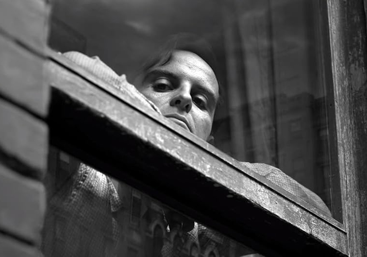 Эндрю Скотт в роли Томаса Рипли