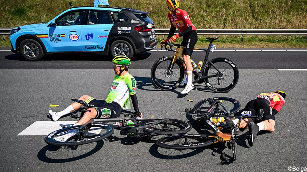 Падение с участием Йенса Рейндерса