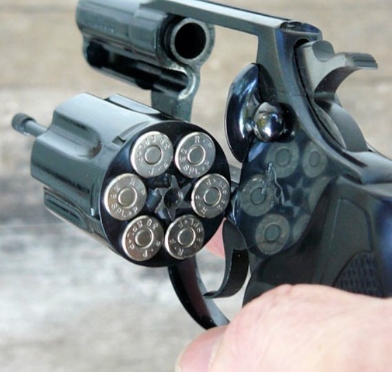"Курносый пузан": револьвер "Кольт Детектив Спешэл"