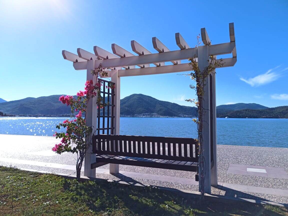 Где-то сейчас так