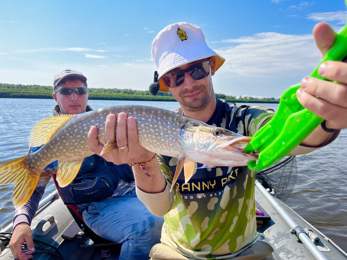 Щука на спиннинг в конце марта