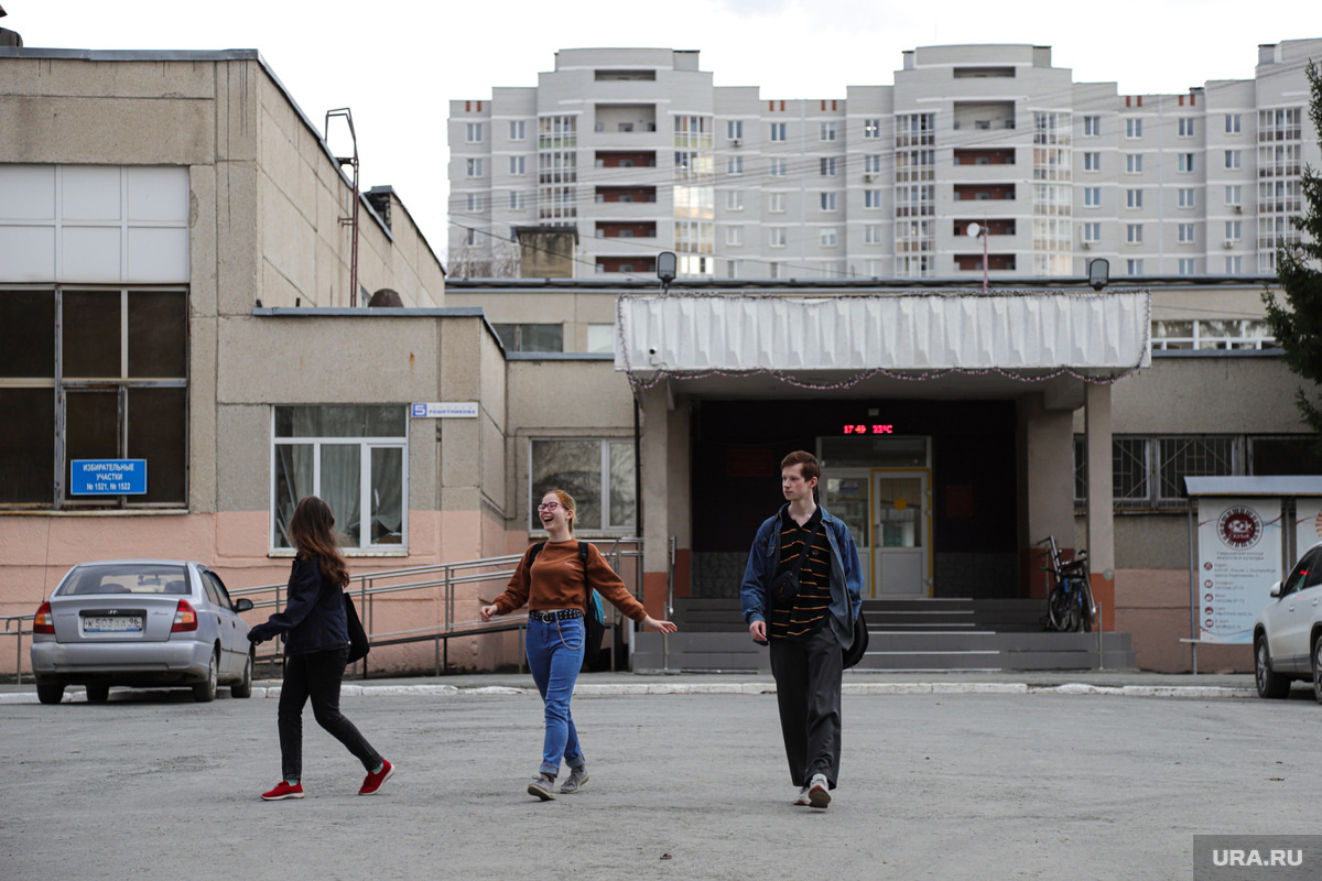 Популяризация колледжей поможет закрыть 75% вакансий в сфере профобразования. Фото: Размик Закарян © URA.RU