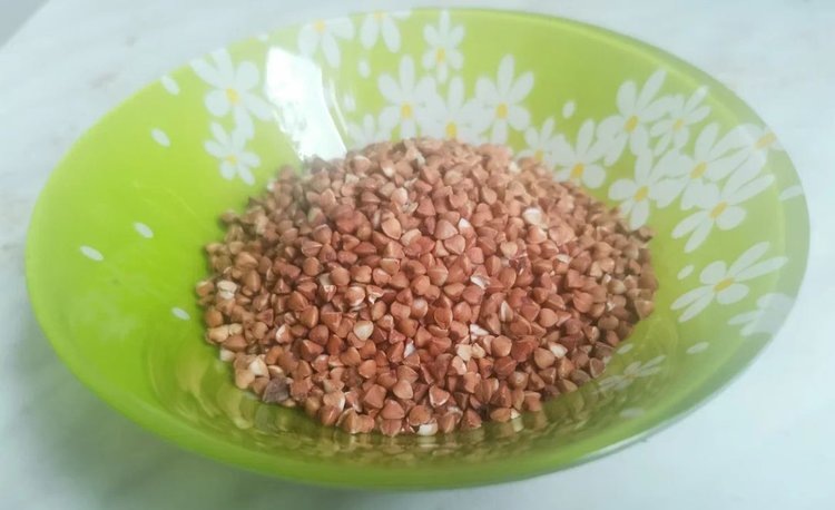    Гречку полезно есть и на ней спать