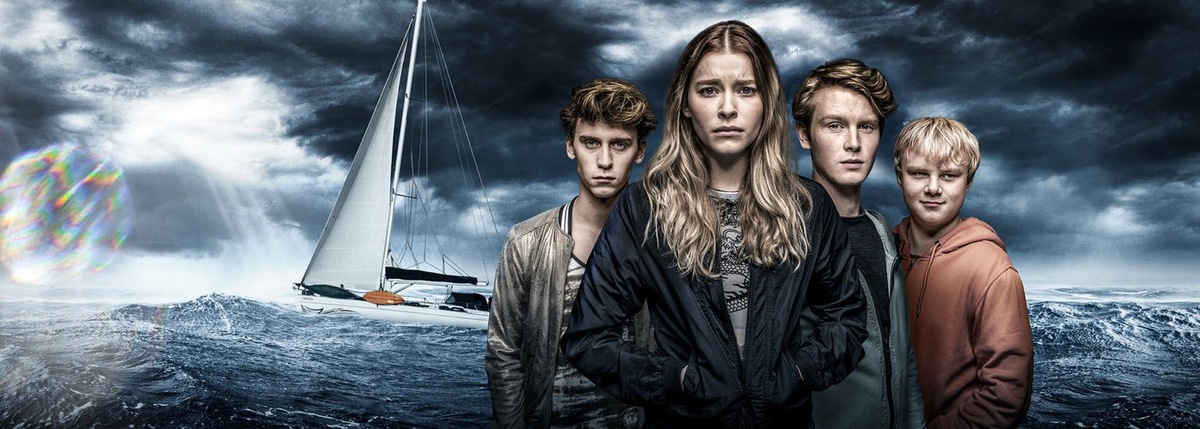 Промо к сериалу "Под тёмной водой! / Дания, Германия, 2021г