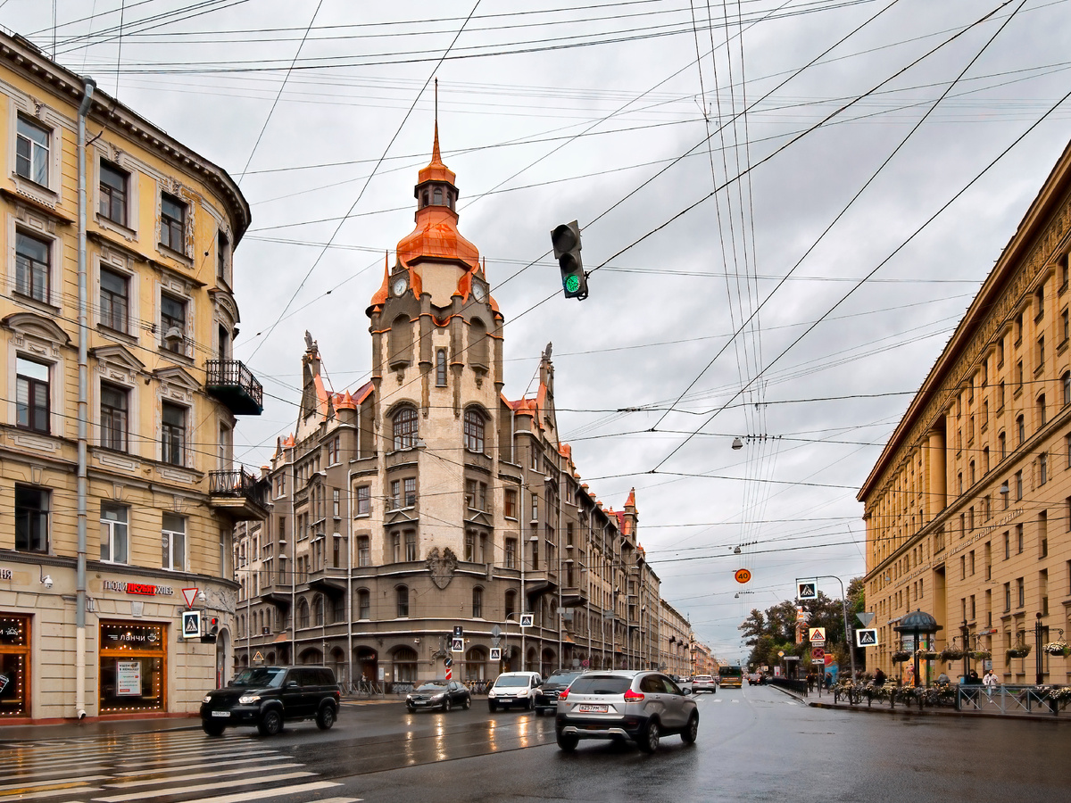 Дом городских учреждений, Садовая ул., д. 55-57