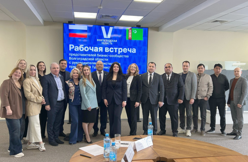    Рабочая встреча в Волгограде (фото: комитет экономической политики и развития Волгоградской области)
