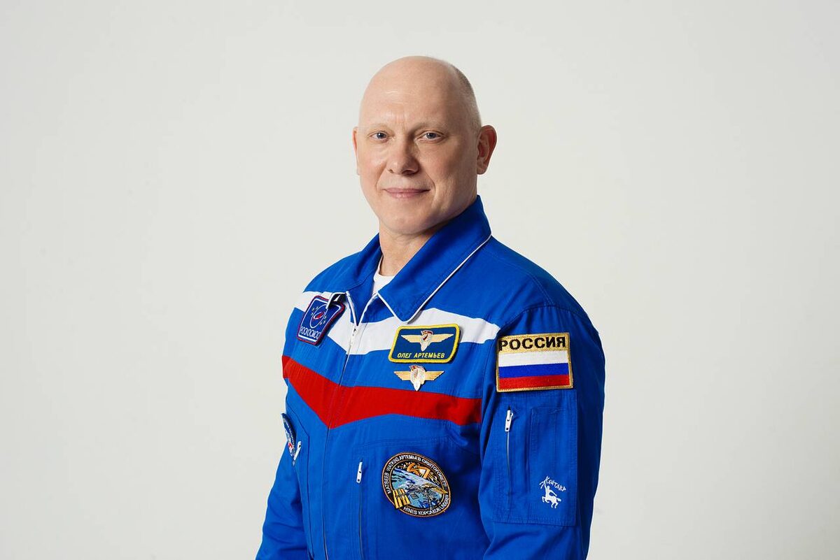 Олег Артемьев, фото из Яндекс.Картинки