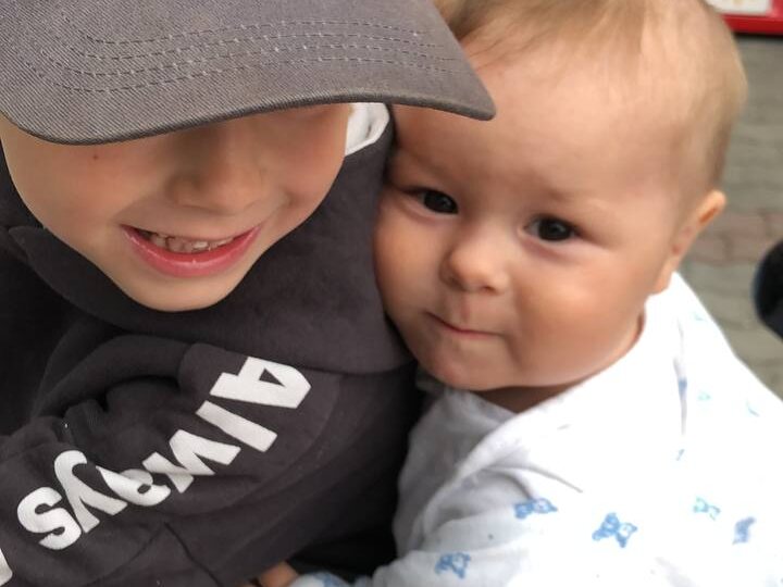 А точно ли аутизм у ребёнка? Что еще на него похоже?