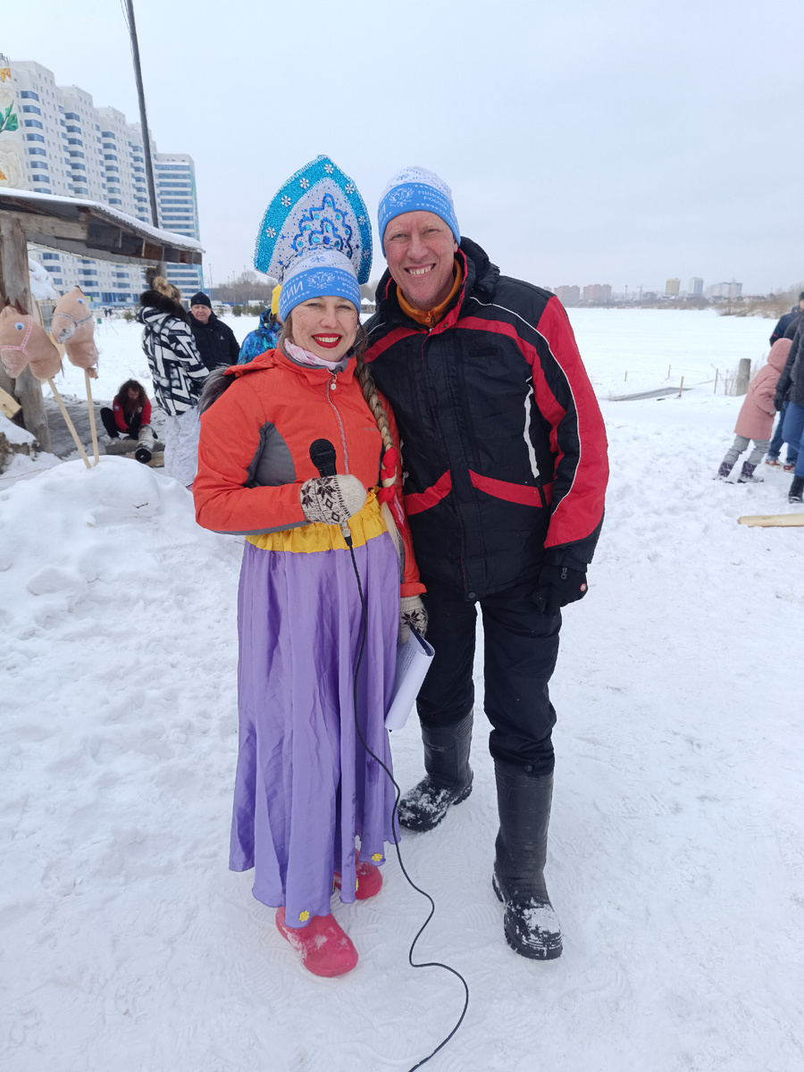 С ведущей Наташей