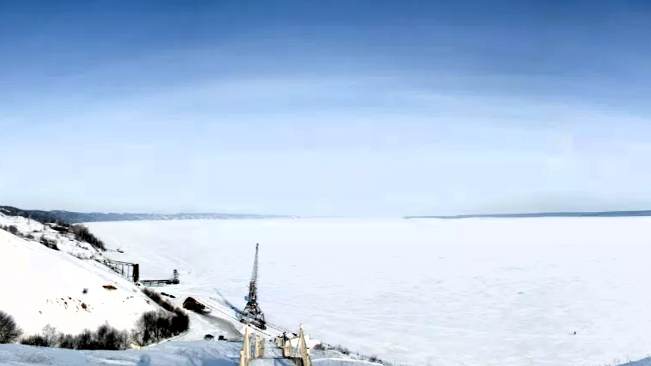 Зимняя панорама Волги с Вшихи