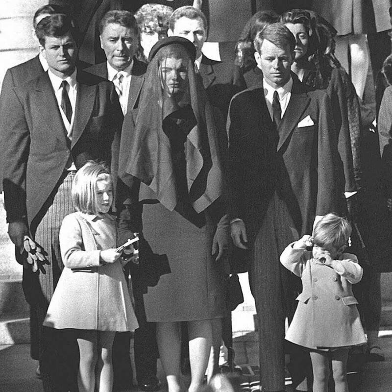 No funeral de John F. Kennedy em 25 de novembro de 1963 em Washington, D.C.,