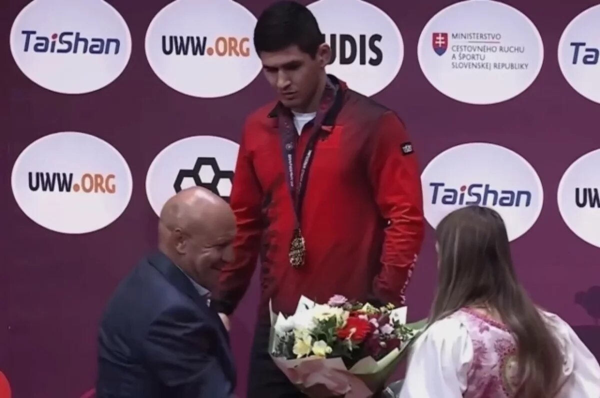    Мамиашвили грубо поздравил борца из Осетии Валиева, выступающего за Албанию