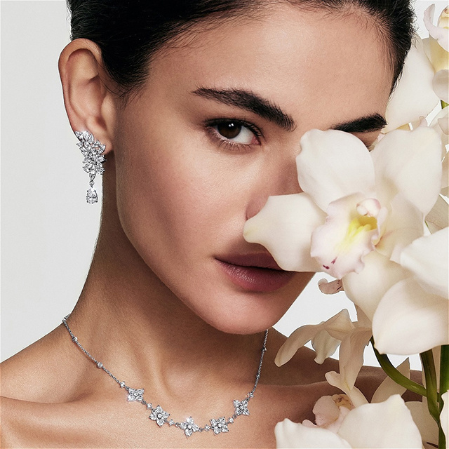 Более 2 млрд рублей потратили тверичане на ювелирные изделия