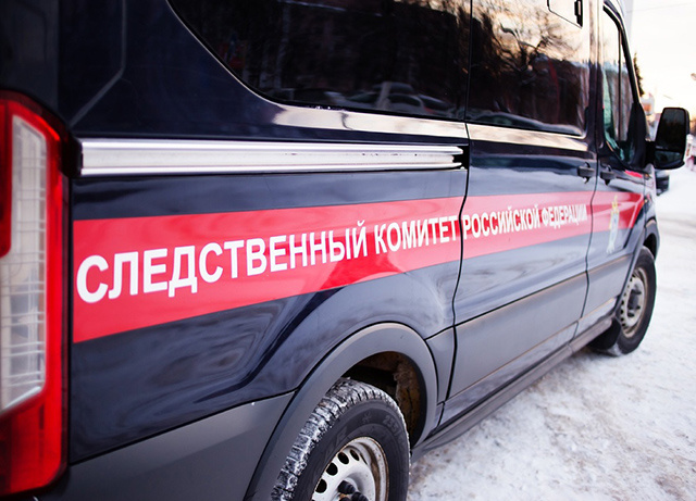 СК Тверской области работает на месте гибели ребенка, выпавшего из окна 5 этажа