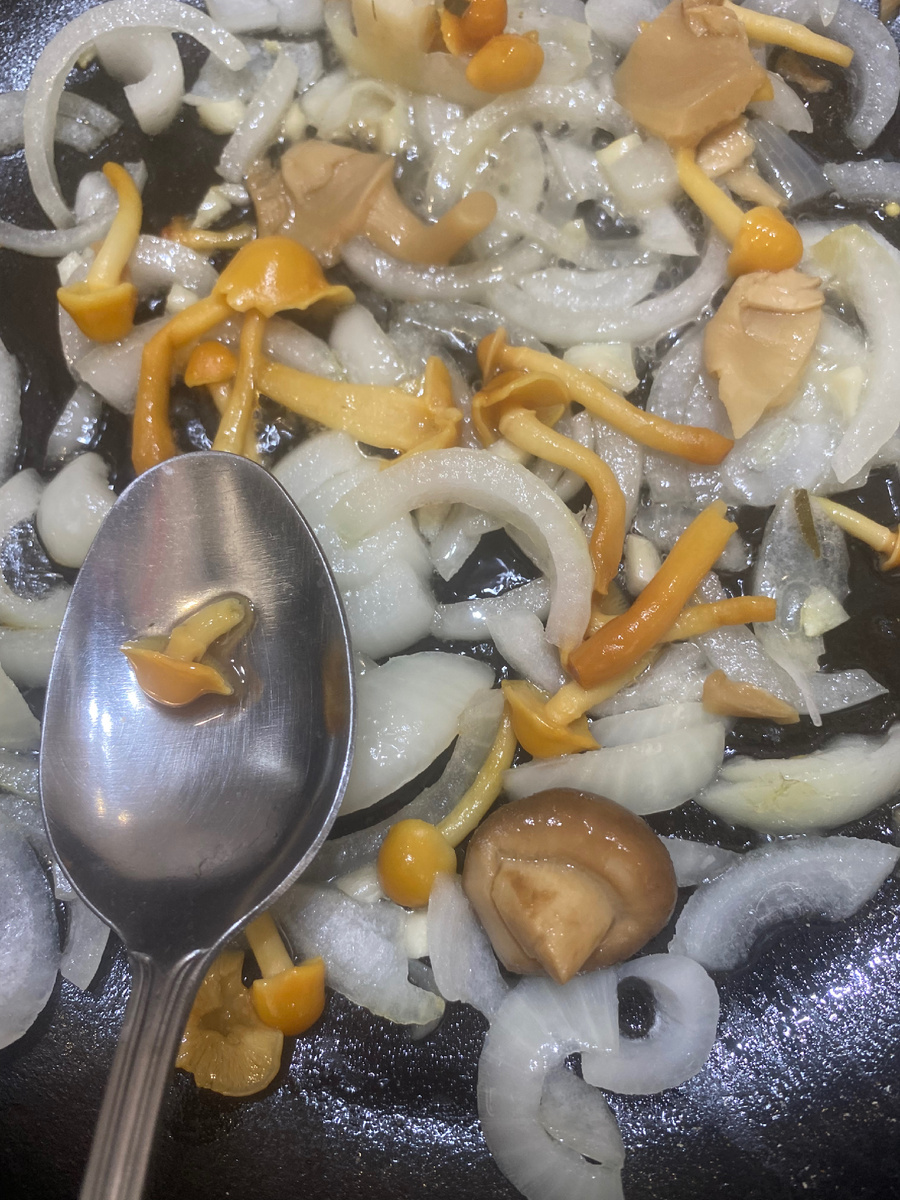 а этот - ещё меньше 🤏 