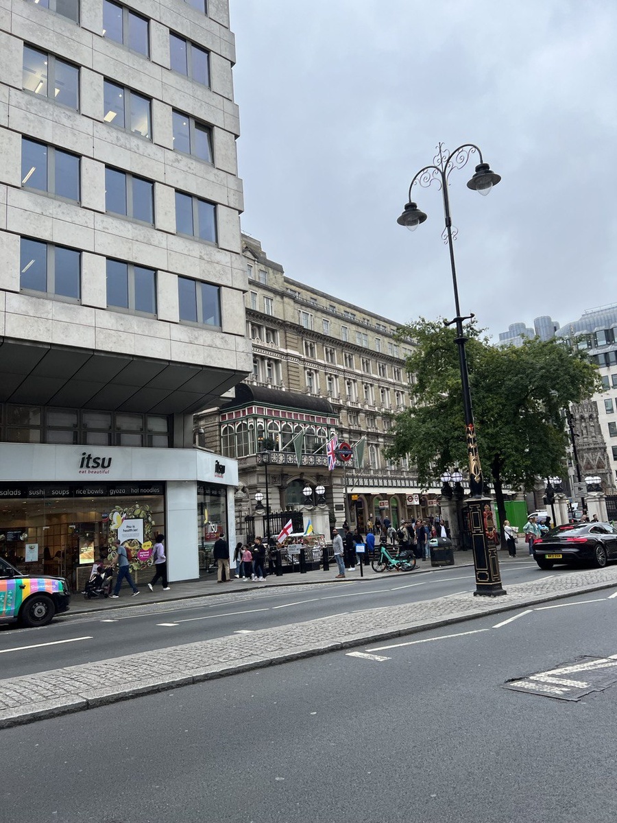 Улицы Лондона. Англия. Фото из личного архива