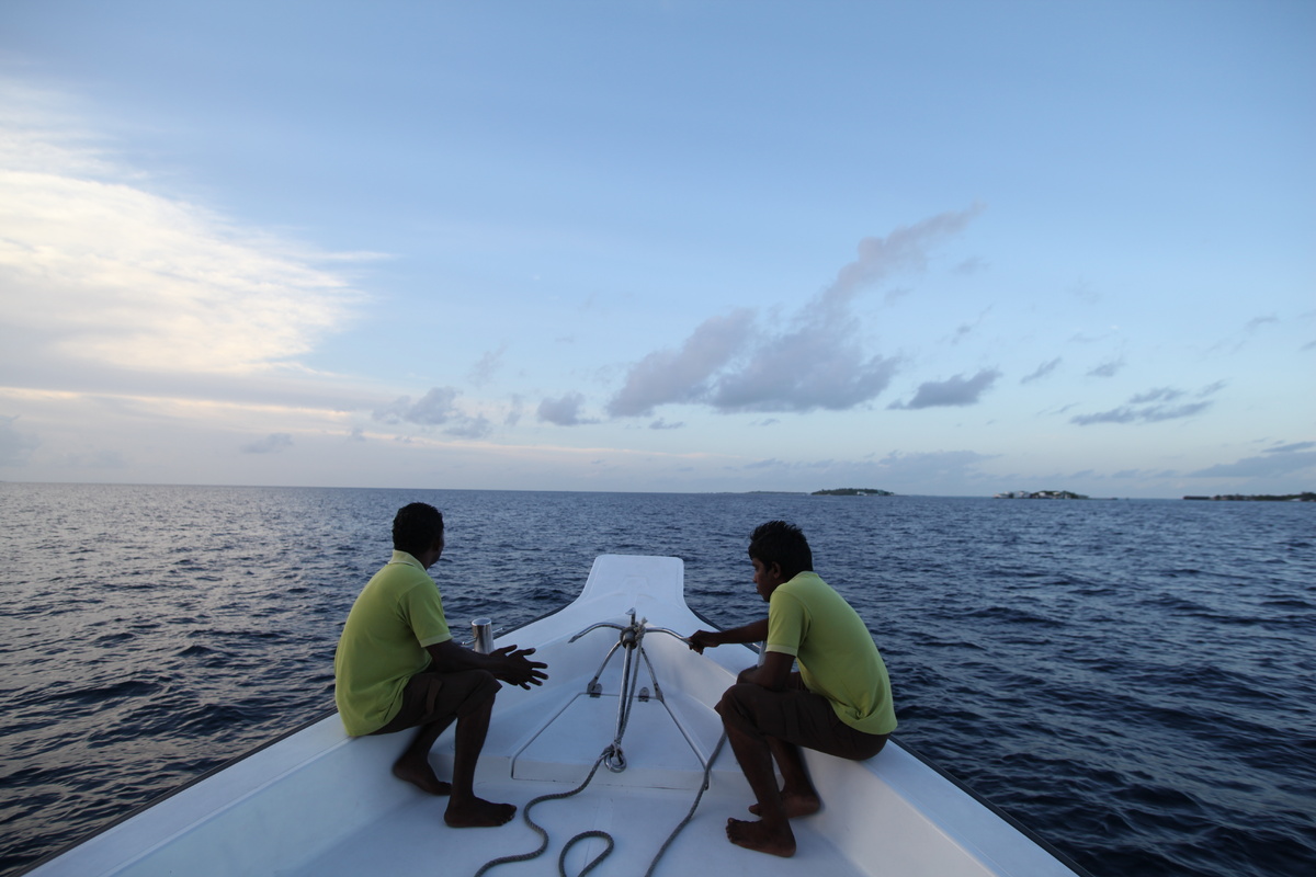 Плывём на свой остров. 