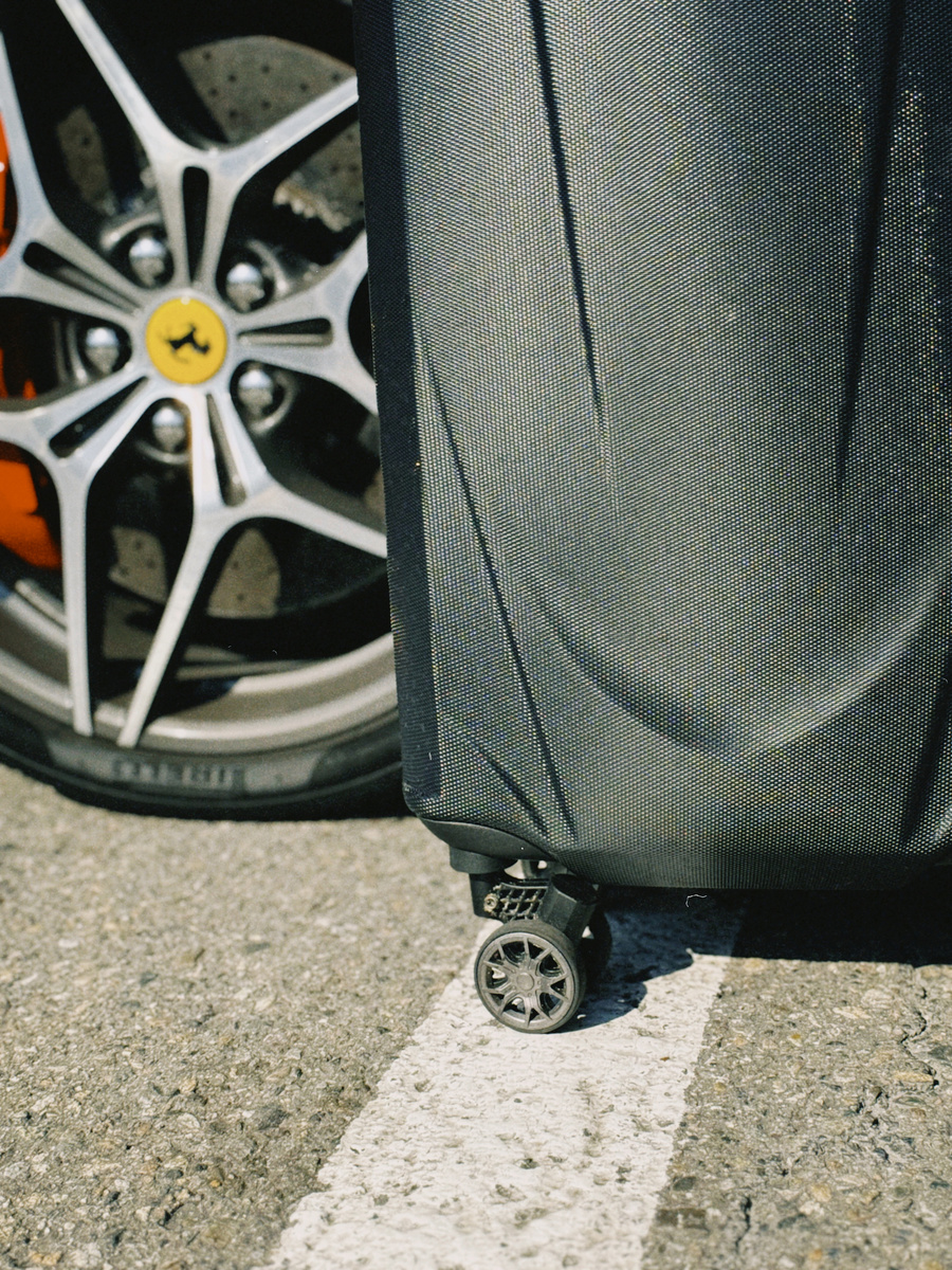 Колеса чемодана и колеса авто - подвеска и там и там просто супер!