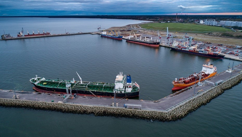    Силламяэский порт. Силламяэ. Эстония. Автор фото: silport.ee