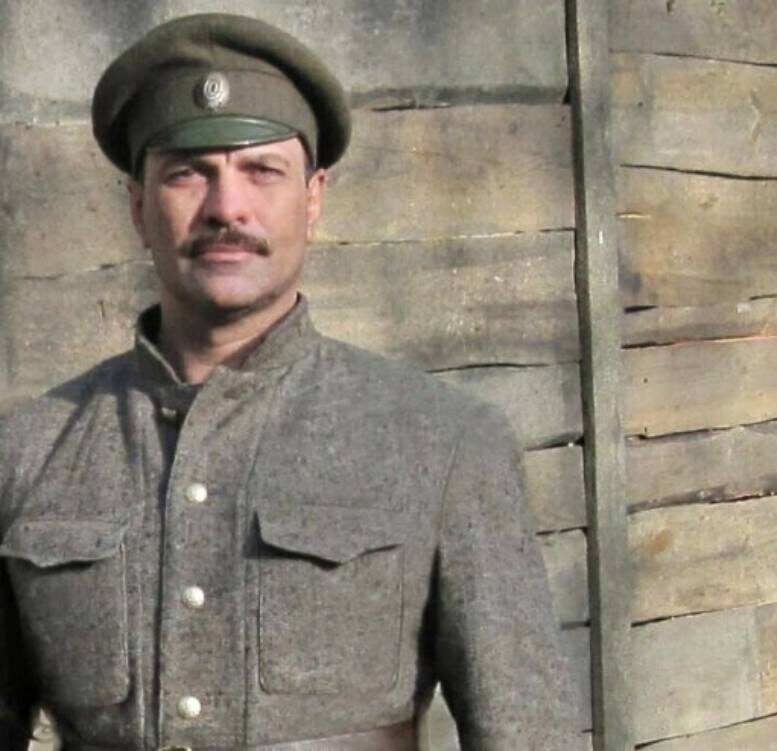    Владимир Алфёров в фильме «Солнечный удар»Кадр из видео