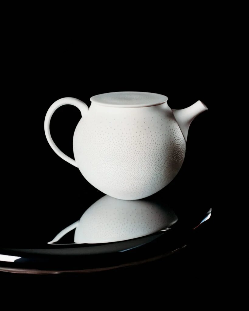 Акио Ниисато представил «Luminous Teapot»