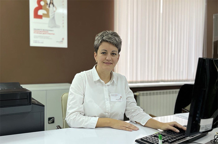 Юлия Флицлер работает в тихорецком МФЦ восьмой год. Фото предоставлено героиней.