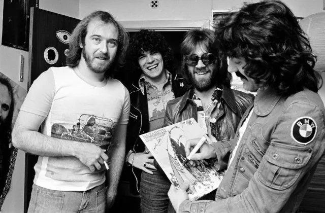 Nazareth. Кому то из фанатов повезло