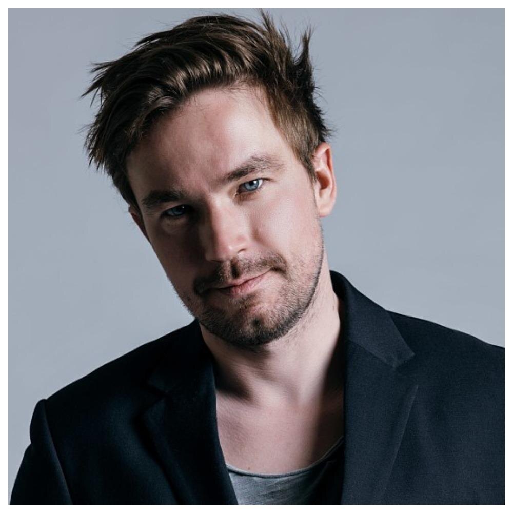 Фото Александра Петрова для обложки журнала