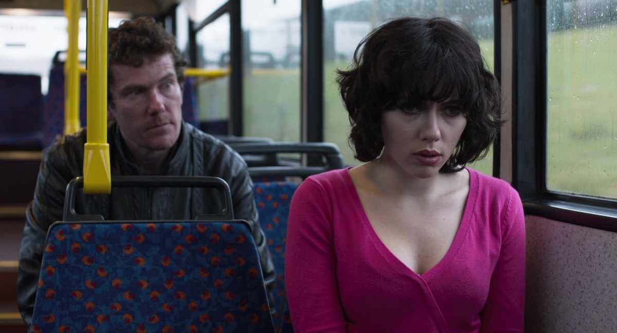 "Побудь в моей шкуре" (Under the Skin, 2013)