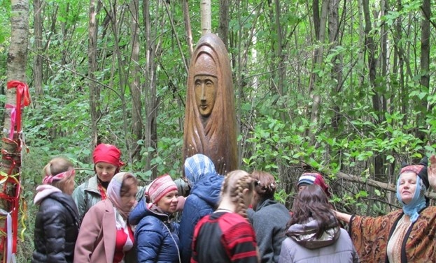 Святилище Макоши в Лосином острове повторно уничтожено в 2023 году. Фото из открытого доступа