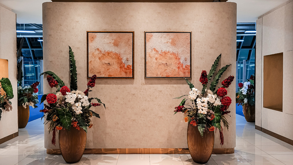 Miracle First Class Lounge