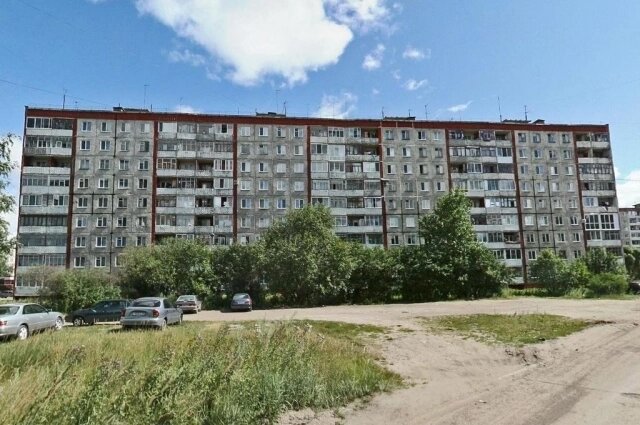    Убийство произошло на Карбышева, 84/1 — совсем недалеко живёт и сама подозреваемая с мужем и детьми. Фото: Яндекс.Карты