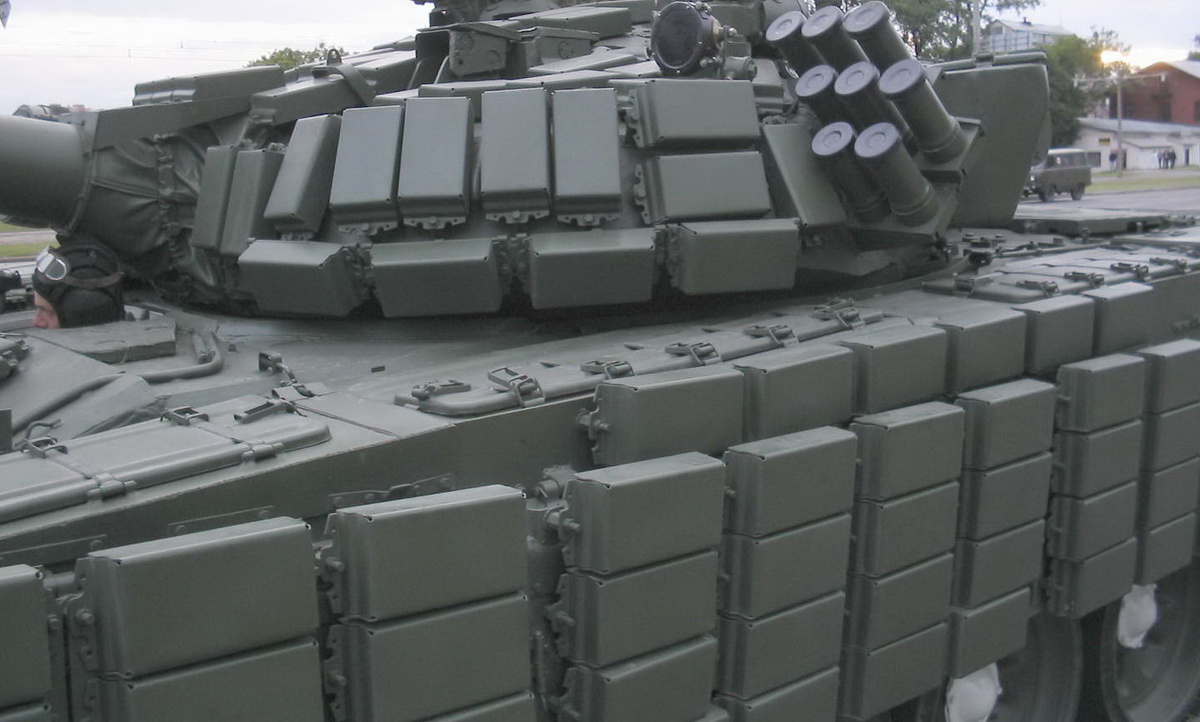 ДЗ "Контакт-1"