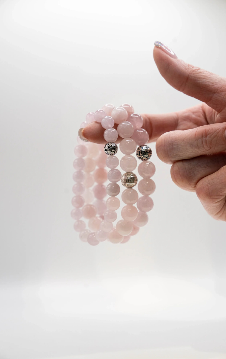 Браслеты из розового кварца. Sunny Son