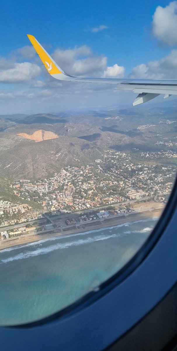 Листайте вправо, чтобы насладиться сказочными видами Испании