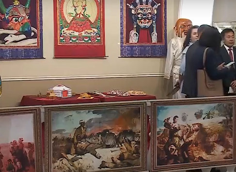     В Красноярск привезли снаряжение времён Великой Отечественной войны, которое поставляла Монголия