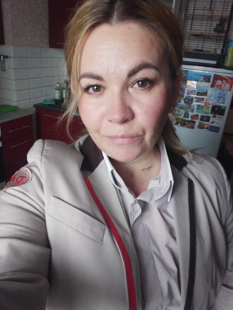 09.04.2025 перед выходом из дома на работу