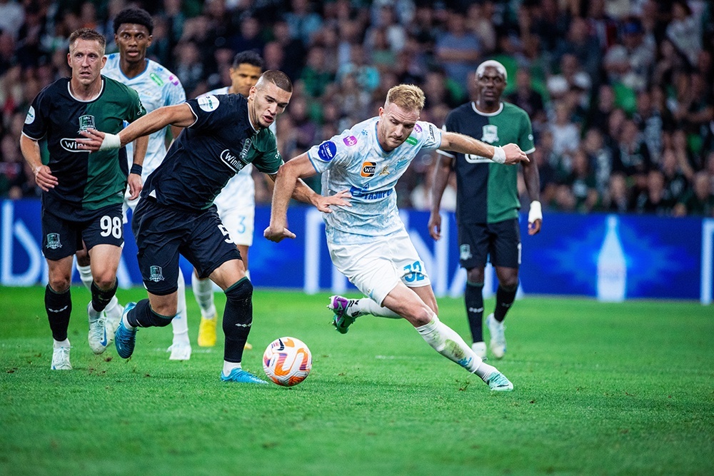    В первом круге "Краснодар", игравший на своем поле, разобрался с "Зенитом" уверенно - 2:0. / ФК "Зенит"/ТАСС