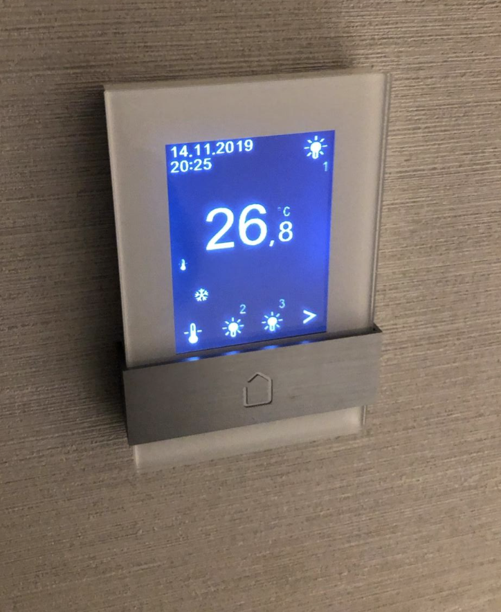 Еще панель на том же объекте