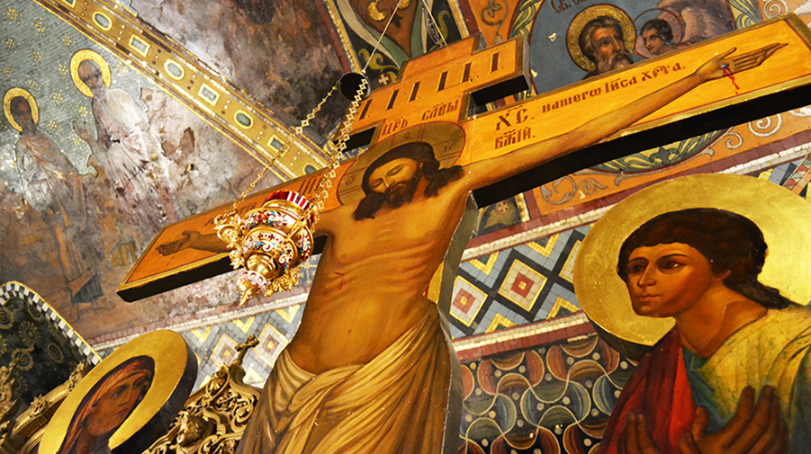 Распятие храма святых апостолов Петра и Павла у Яузских ворот – Представительства Сербской Православной Церкви в Москве. Фото Ирины Дмитриевой. Hvalit-Gospoda.ru