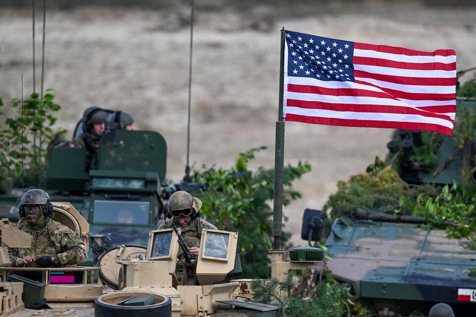    После ухода американцев перевалочный пункт на польской границе рискует стать целью для ракетного удара России