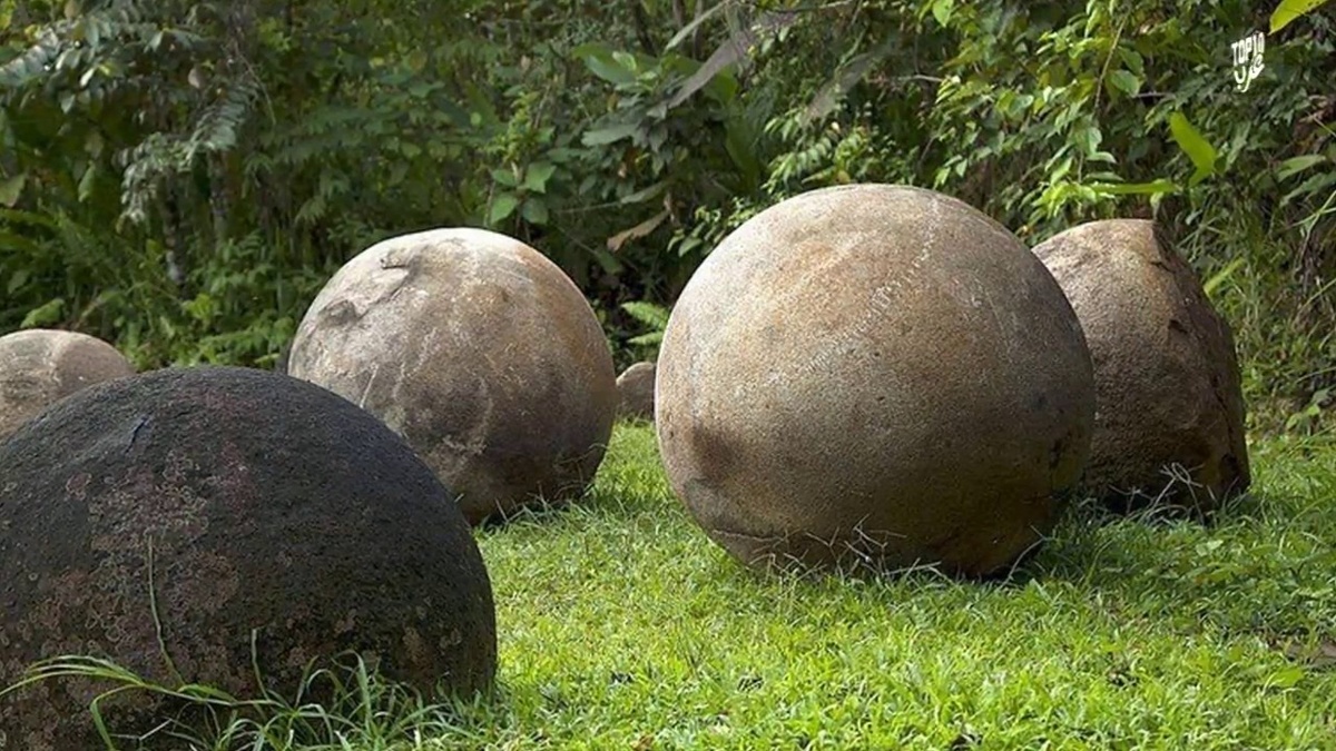    Тайна каменных шаров Коста-Рики кто выточил идеальные сферы 15 веков назад