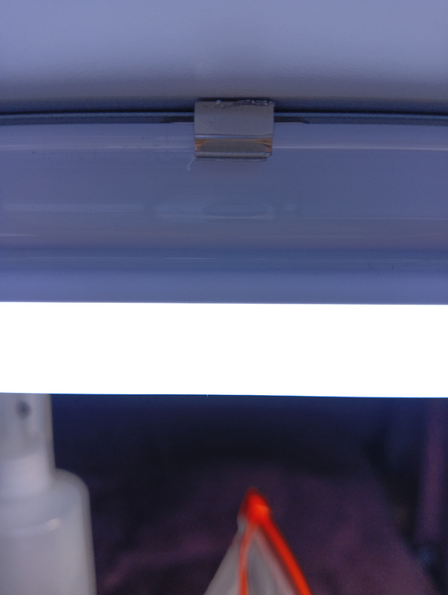 Обычная лампа на неодимовых магнитах