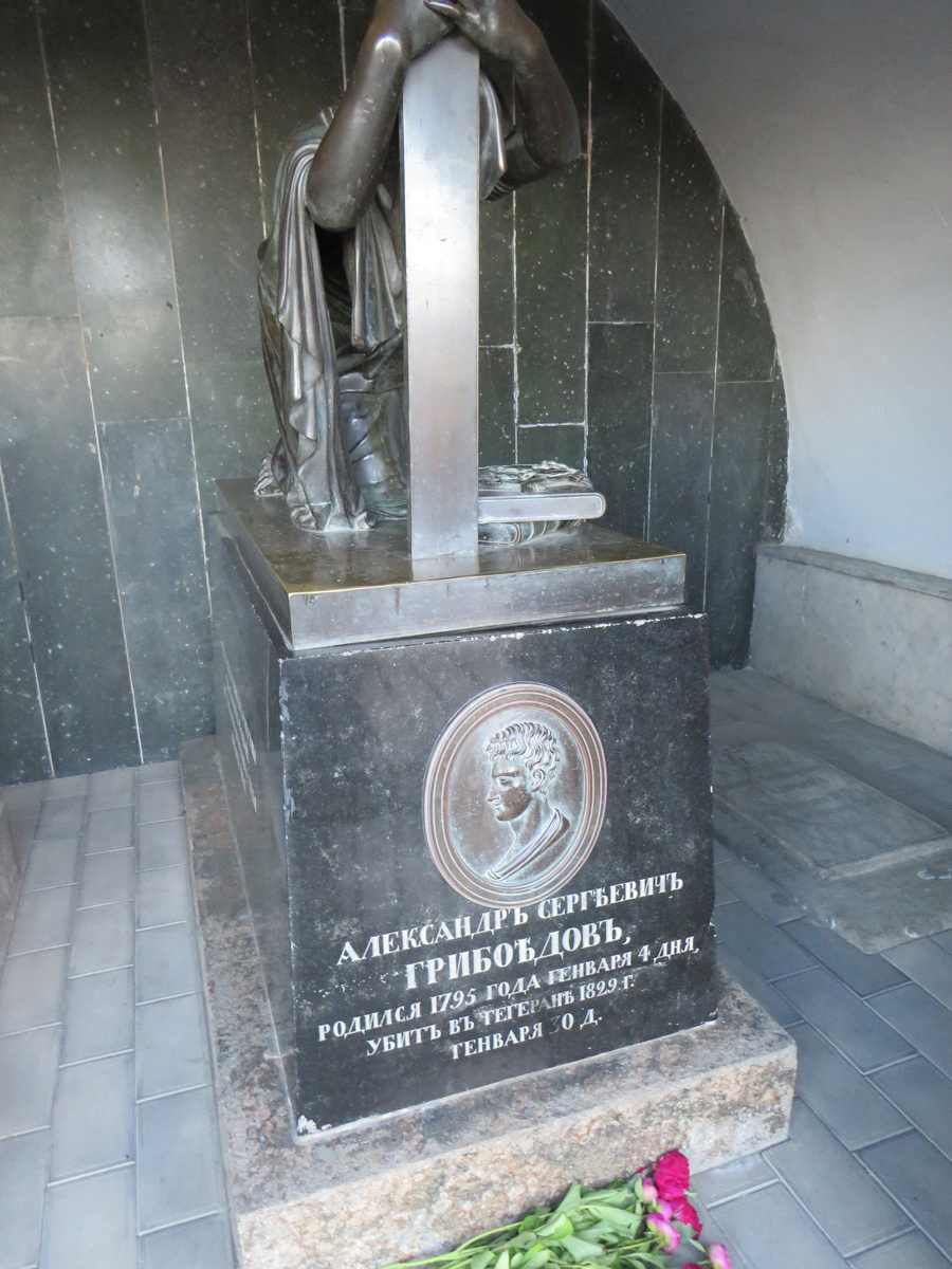 Могила Грибоедова в Тбилиси