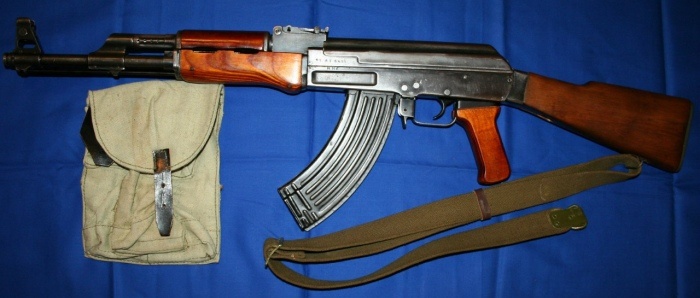 Автомат Калашникова, он же АК, он же АК-47. /Фото: ВКонтакте.