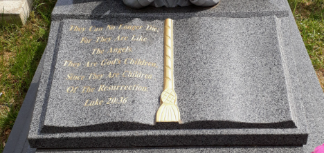 Памятник книга на могилу 